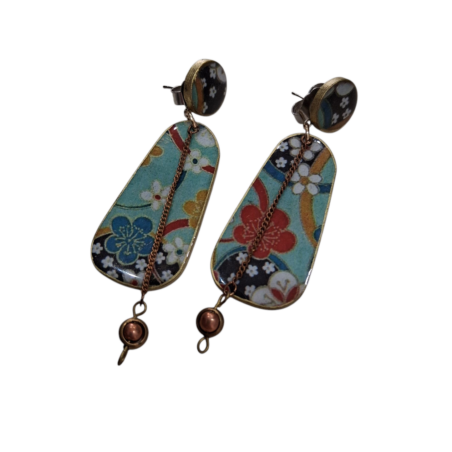 Boucles d’Oreilles Pendantes en Résine à Motifs Japonais