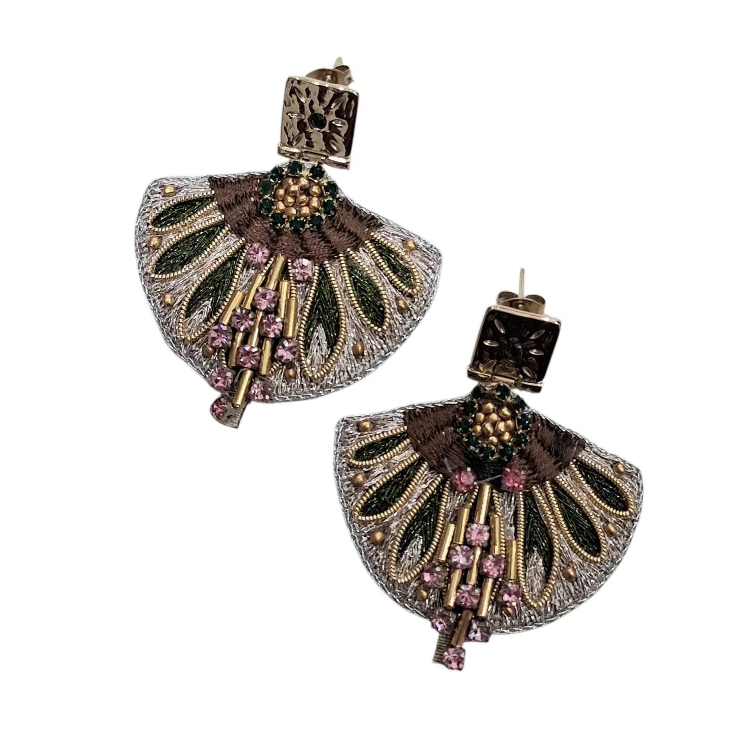 Boucles d’Oreilles or éventail en fil de soie et perles