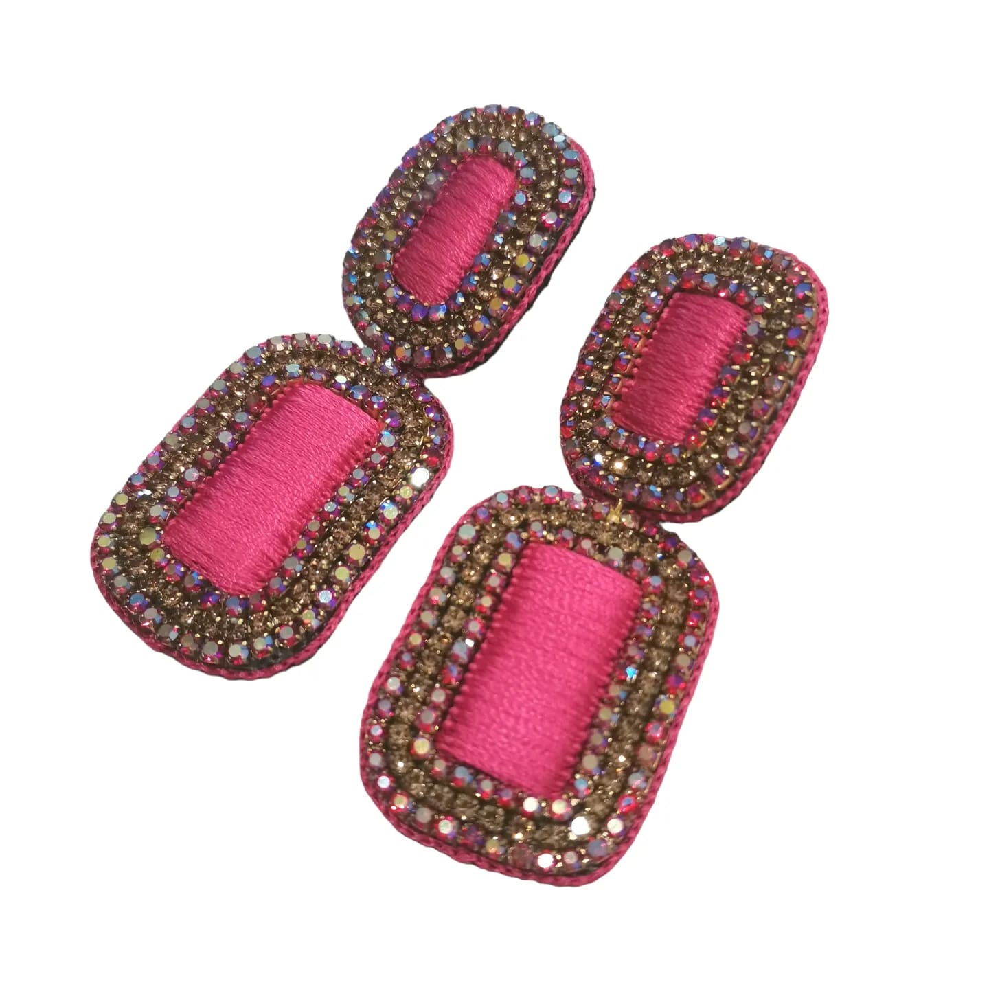 Boucles d’Oreilles Brodées à la Main Effet Pierres Précieuses