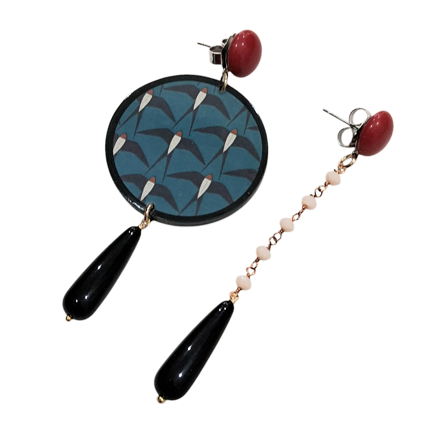 Boucles d’Oreilles Asymétriques avec Hirondelles