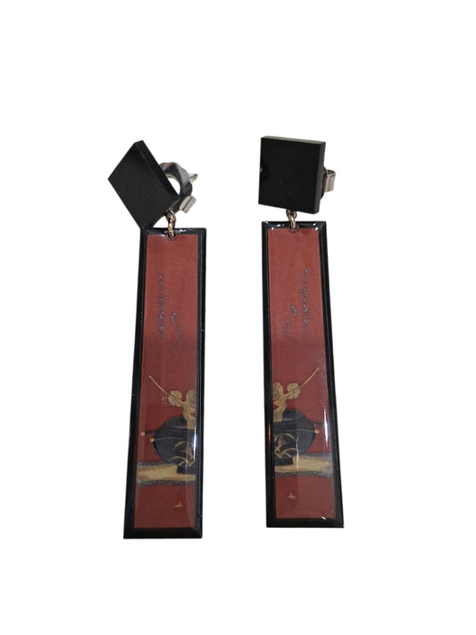 Boucles d’oreilles motif oriental rouge