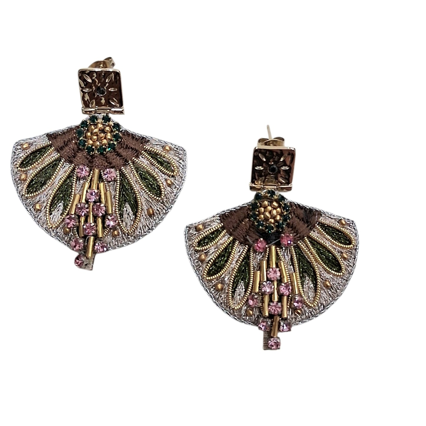 Boucles d’Oreilles or éventail en fil de soie et perles