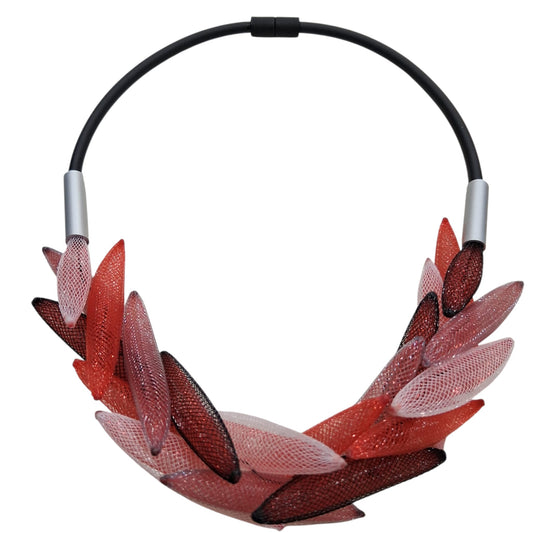 Collier Design en Caoutchouc et Filet