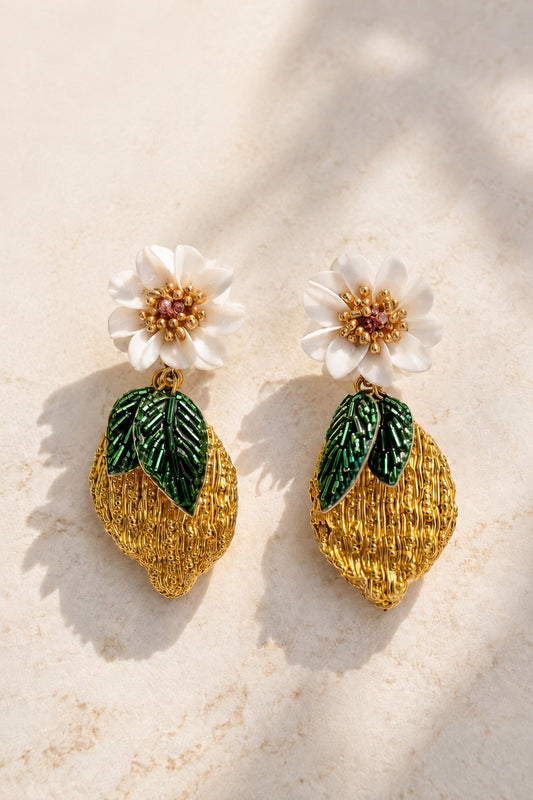 Boucles d’oreilles pendantes Citron et Fleur brodées à la main